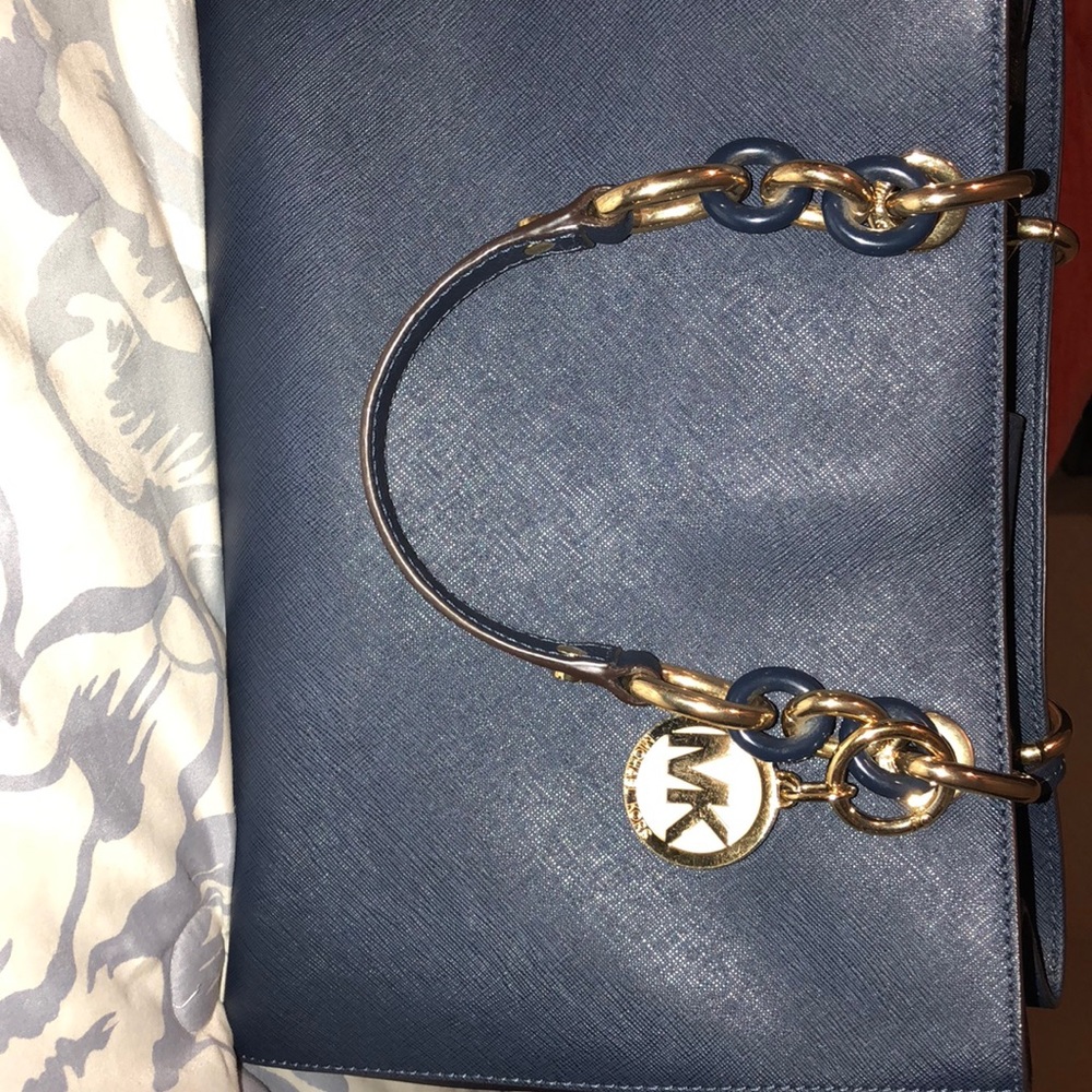 Mk satchel